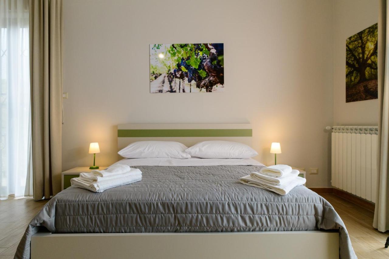 Bee Happy - Bed And Breakfast 제프라나에트니아 외부 사진