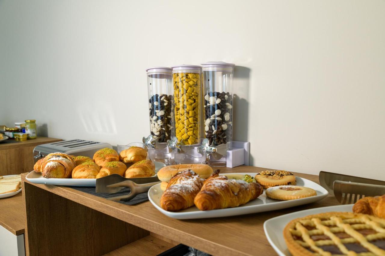 Bee Happy - Bed And Breakfast 제프라나에트니아 외부 사진